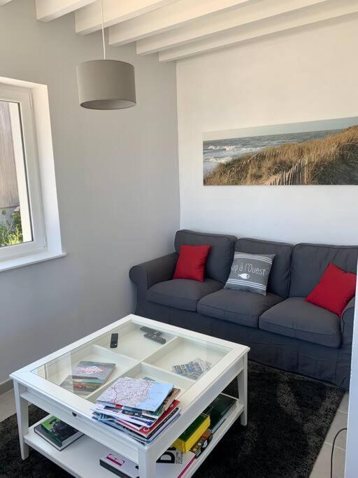 Maison Bord De Mer Dans La Petite Irlande オーデルヴィル エクステリア 写真