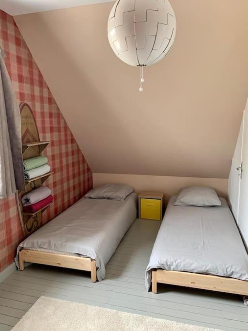 Maison Bord De Mer Dans La Petite Irlande オーデルヴィル エクステリア 写真
